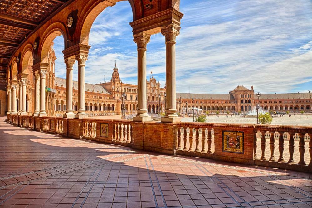 Las Cruzadas Melia-Plaza De Espana 세비야 외부 사진